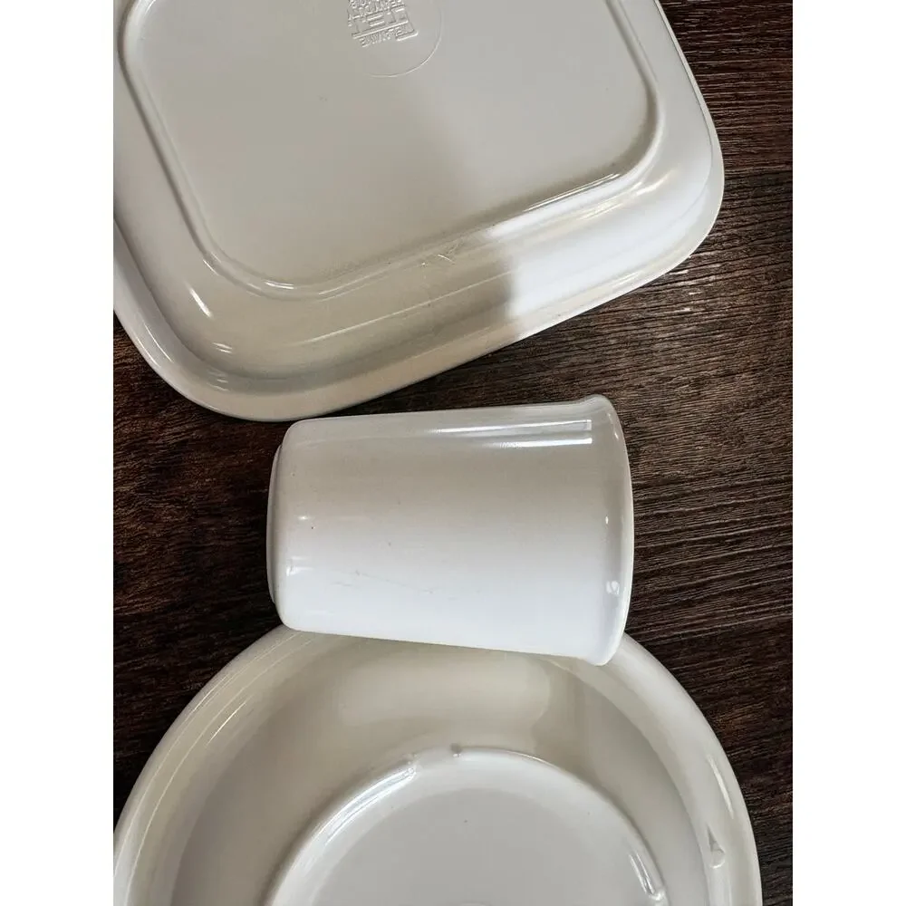 G.E.T. Vintage Melamine Circus Clown 3 Piece Kids Dinnerware Set Tray Bowl & Cup